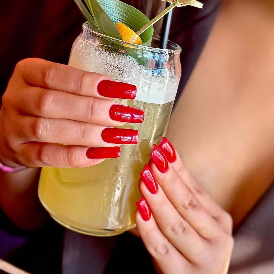 Коррекция нарощенных ногтей