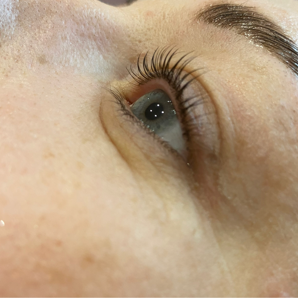 Ламинирование ресниц