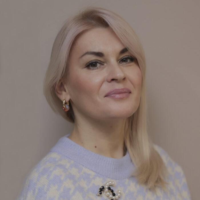 Максем Елена