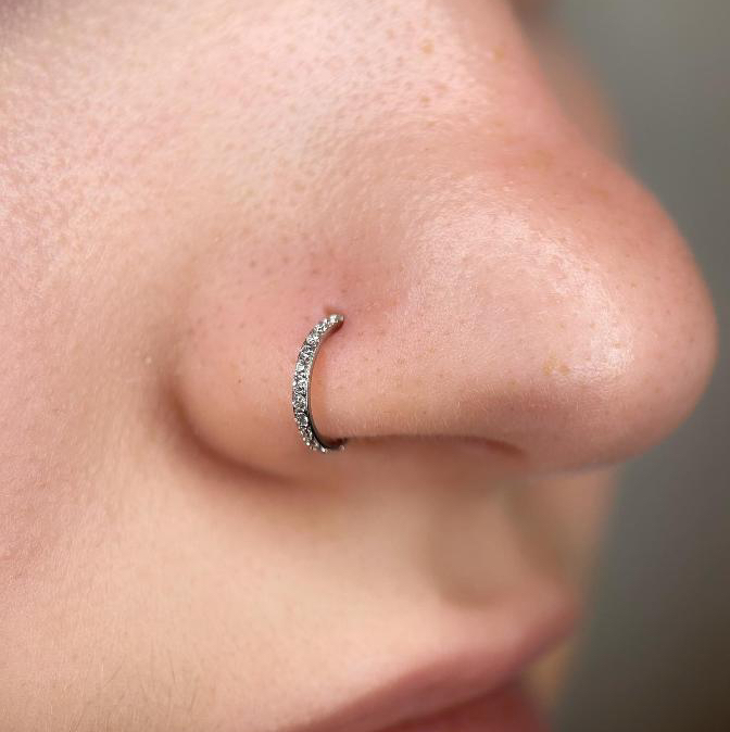 Прокол Нострил (крыло носа)