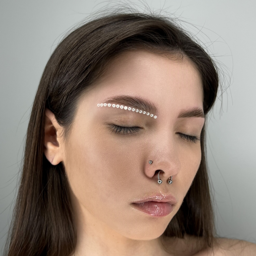 Ламинирование верхних и нижних ресниц + долговременная укладка бровей