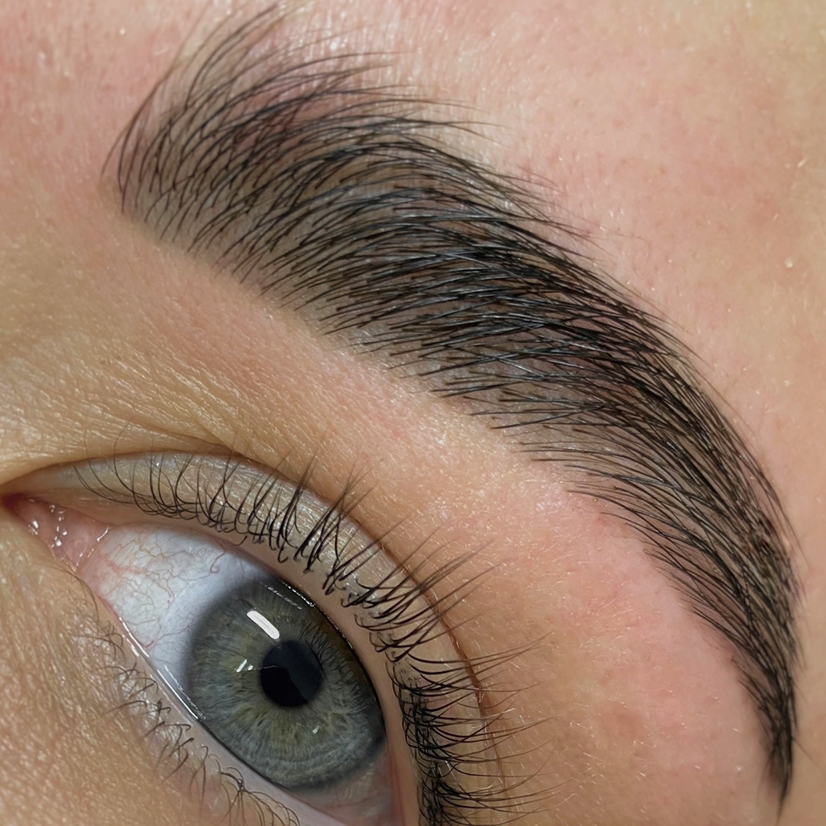 Оформление бровей (коррекция+окрашивание)