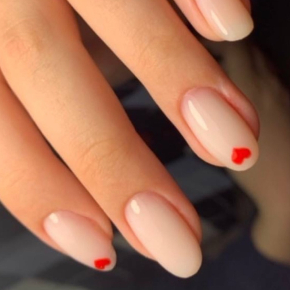 Дизайн наклейка, паталь, легкий стемпинг, легкий рисунок (кривые линии, сердечки, точки и т.д) /1 ноготь