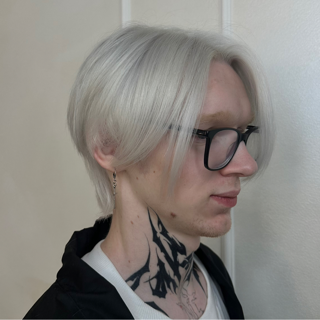 Окрашивание Тотал блонд