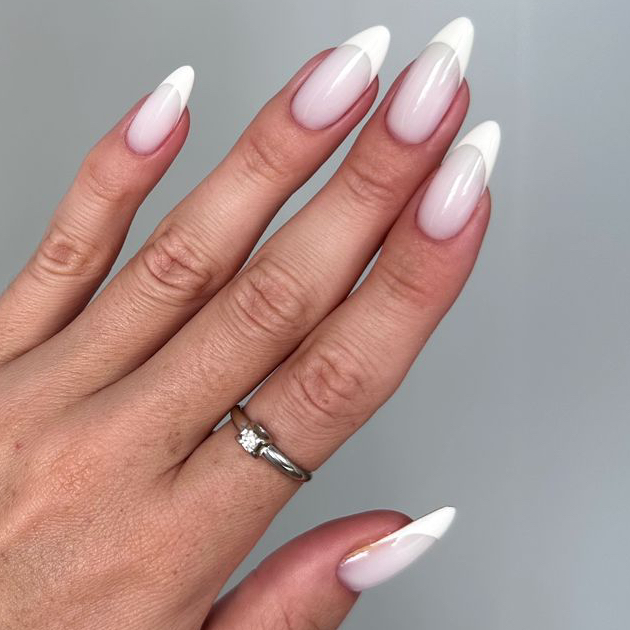 Маникюр с покрытием гель-лак+френч