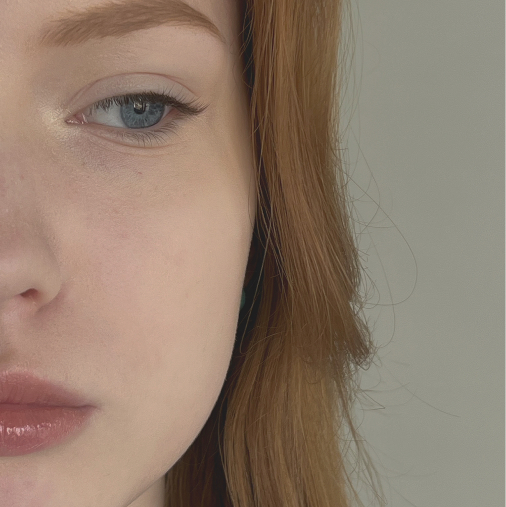 Адаптированное наращивание верхних ресниц