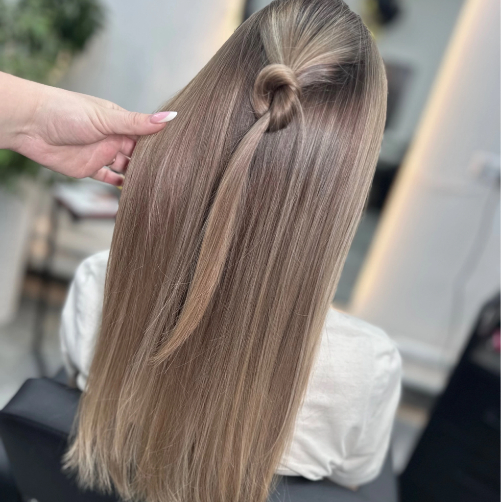 Сложное окрашивание волос + стрижка