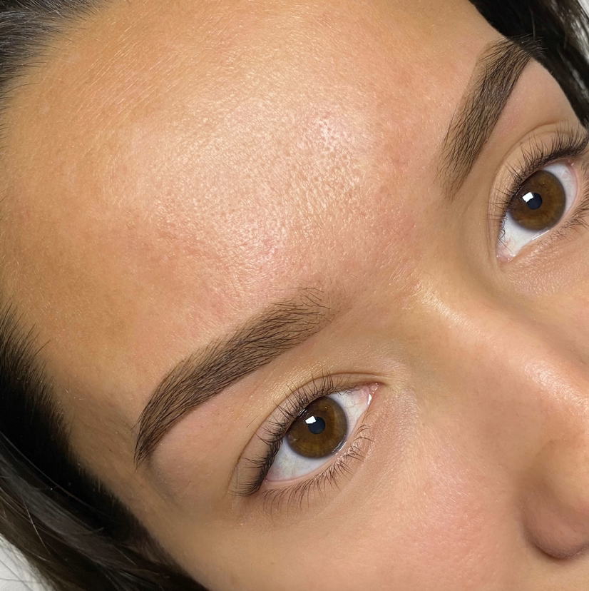 Комплекс 3.  Оформление бровей + Ламинирование ресниц