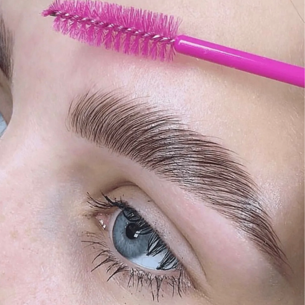 Ламинирование бровей