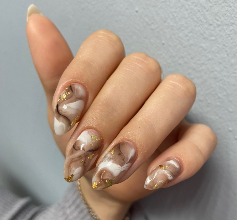 Маникюр с покрытием (любой дизайн)