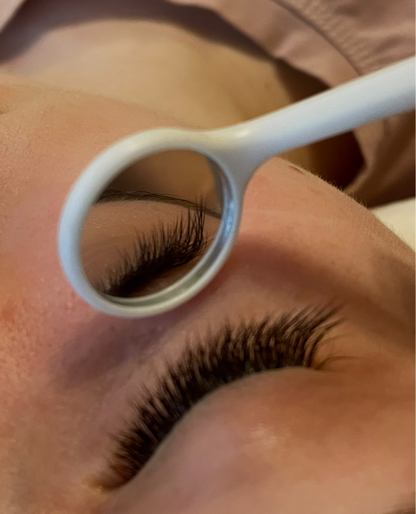 Коррекция ресниц