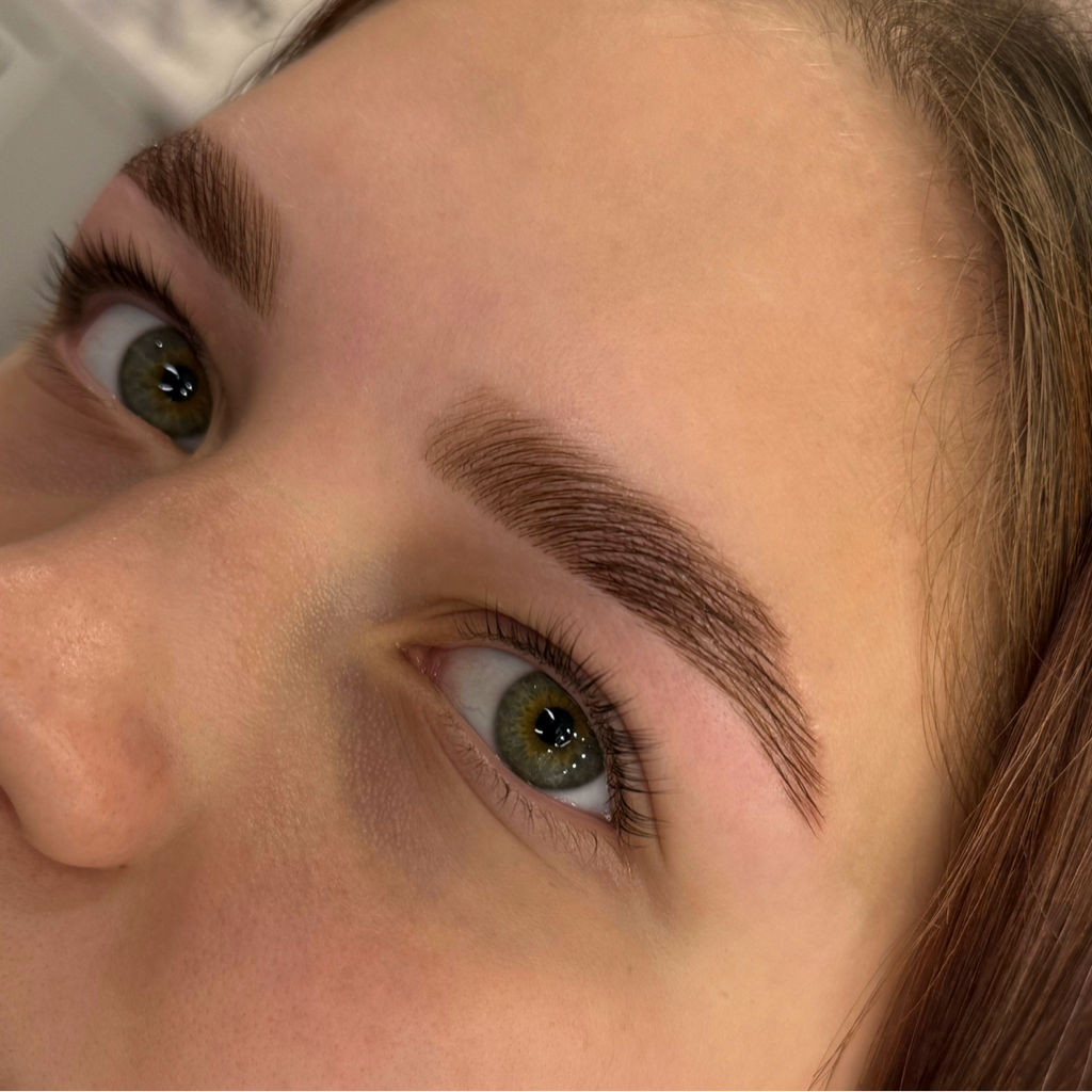 Ламинирование ресниц+ламинирование бровей