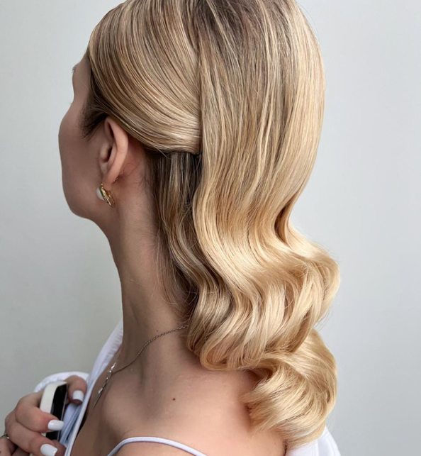 Укладка/ прическа