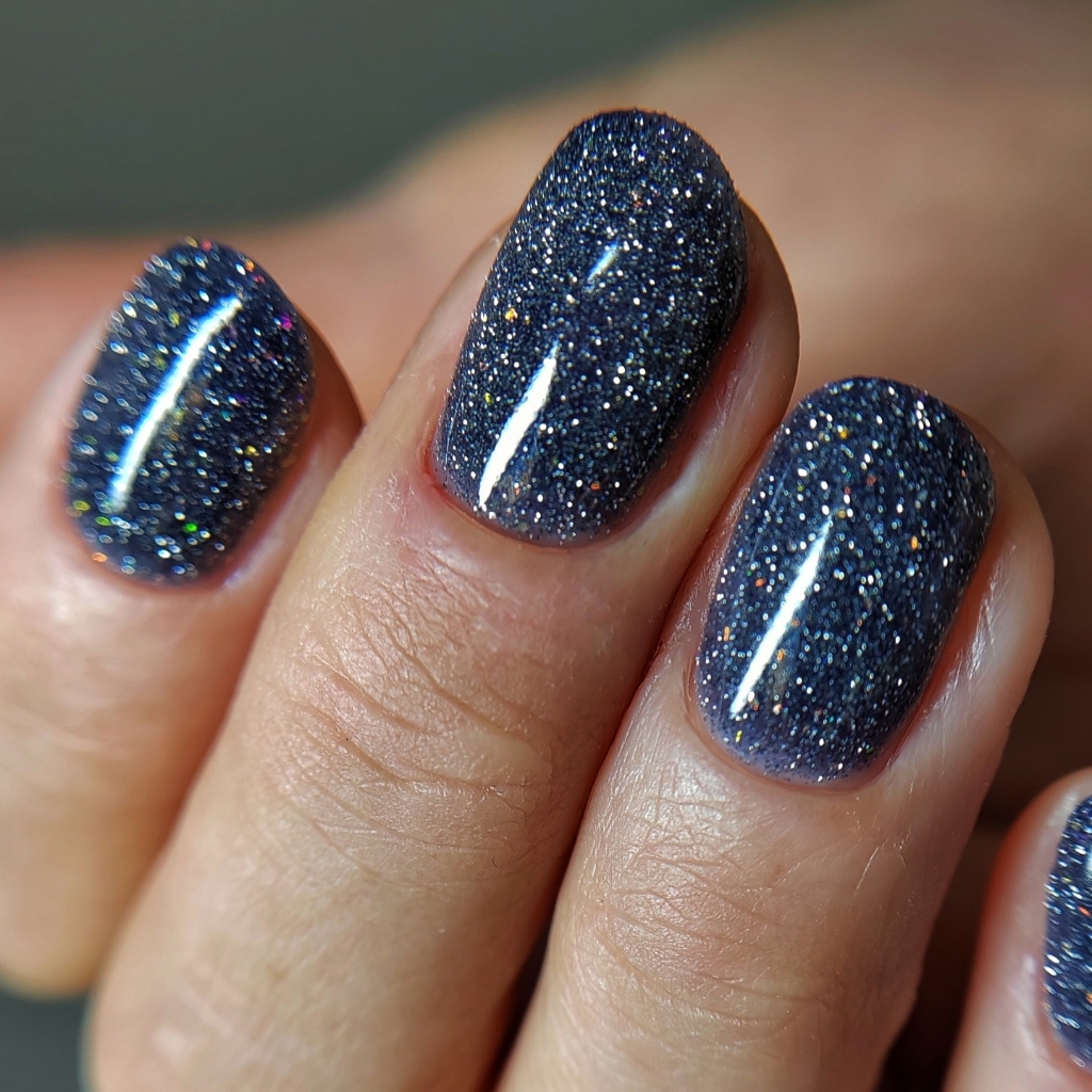 Маникюр с укреплением гелем