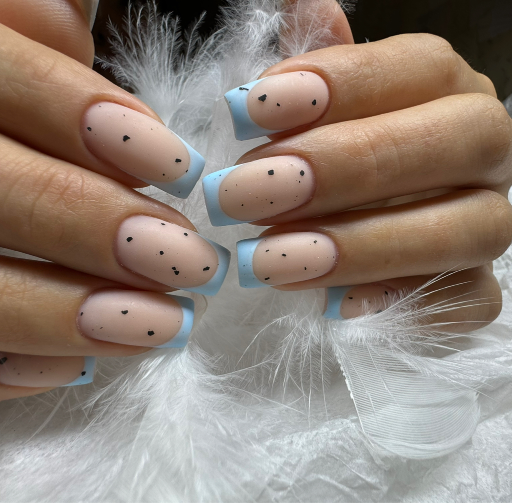 Маникюр с покрытием гель или гель-лак