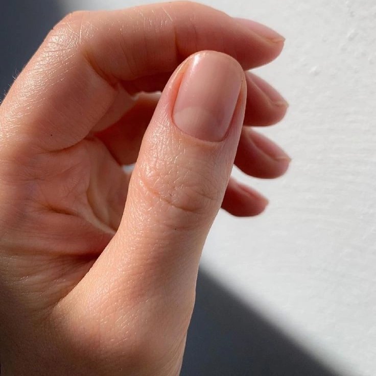 Маникюр без покрытия