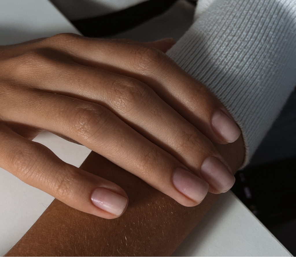 Снятие маникюра/педикюра без дальнейшего покрытия и обработки кутикулы