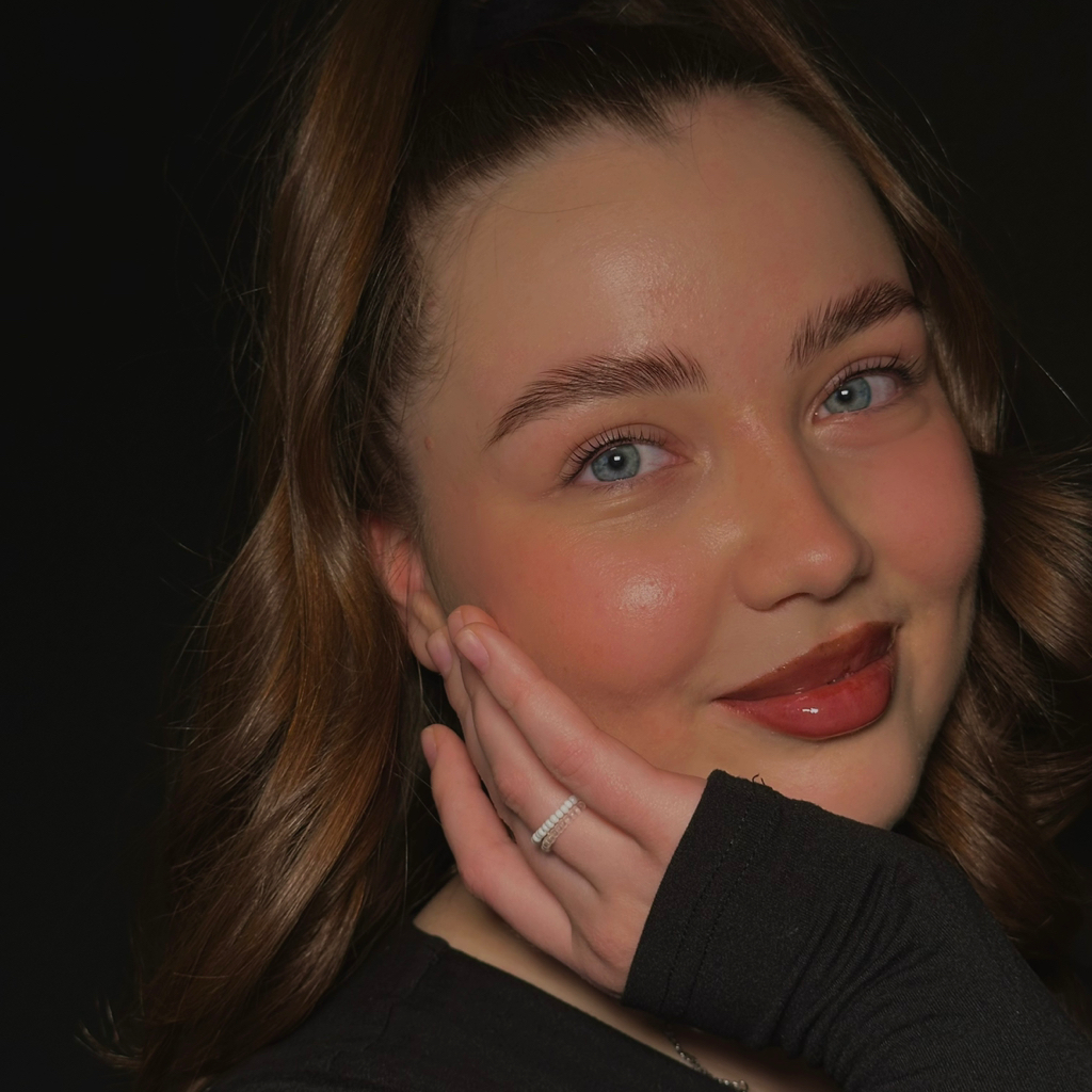 Ламинирование бровей с окрашиванием (коррекция воск/пинцет)