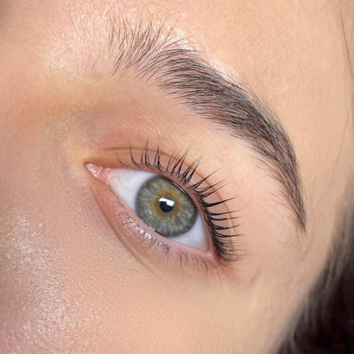 Ламинирование ресниц