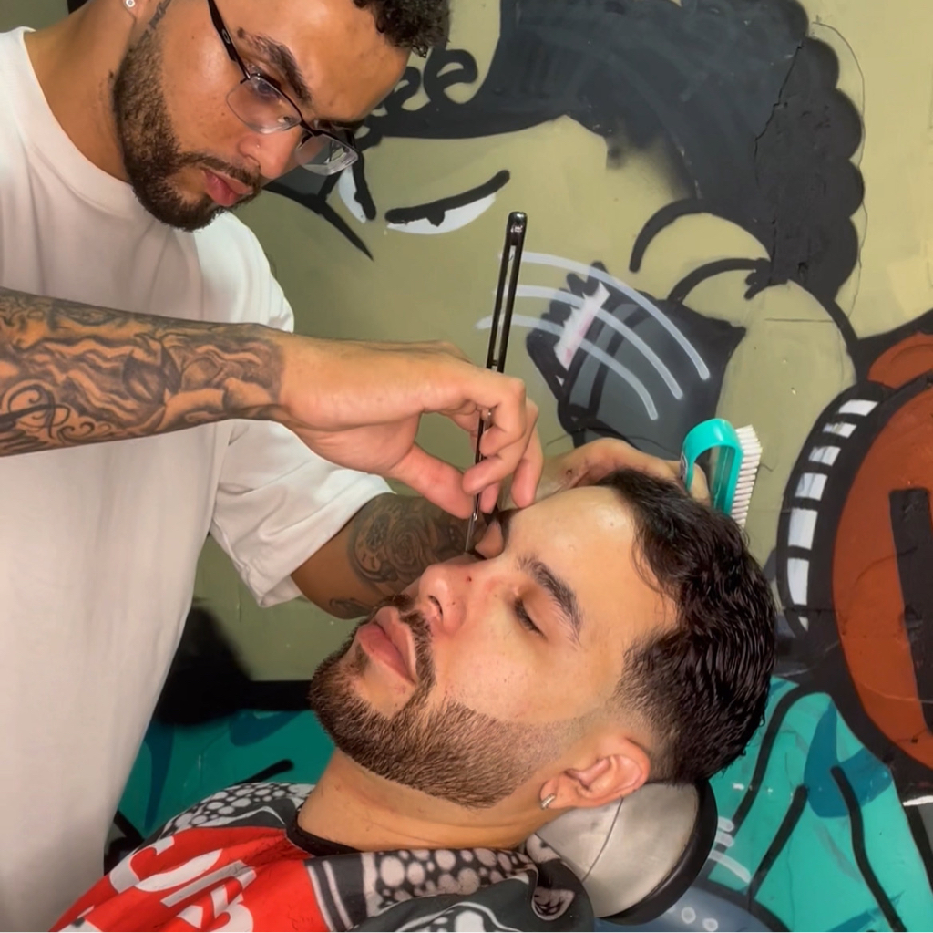 Corte de Cabelo + Barba