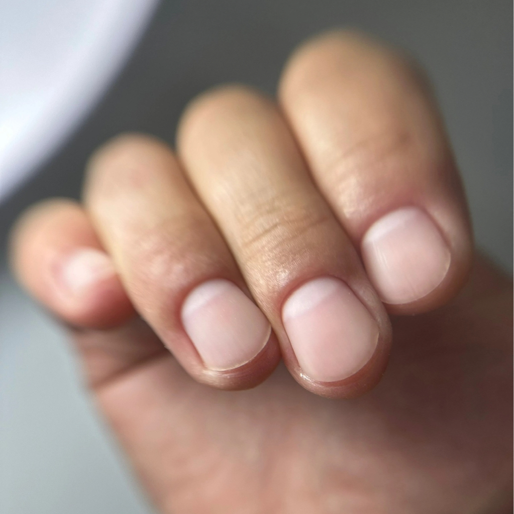 Гигиенический маникюр -комбинированный маникюр  -оформление формы