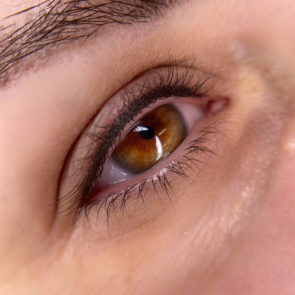 Перманентный макияж век «Пушистая межресничка»