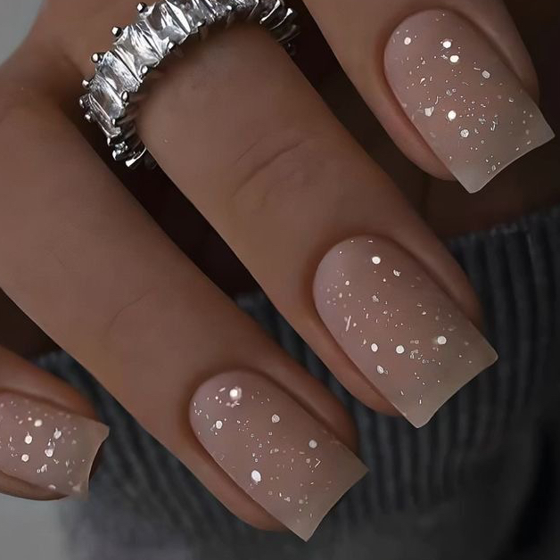 Наращивание ногтей + аппаратный маникюр NA