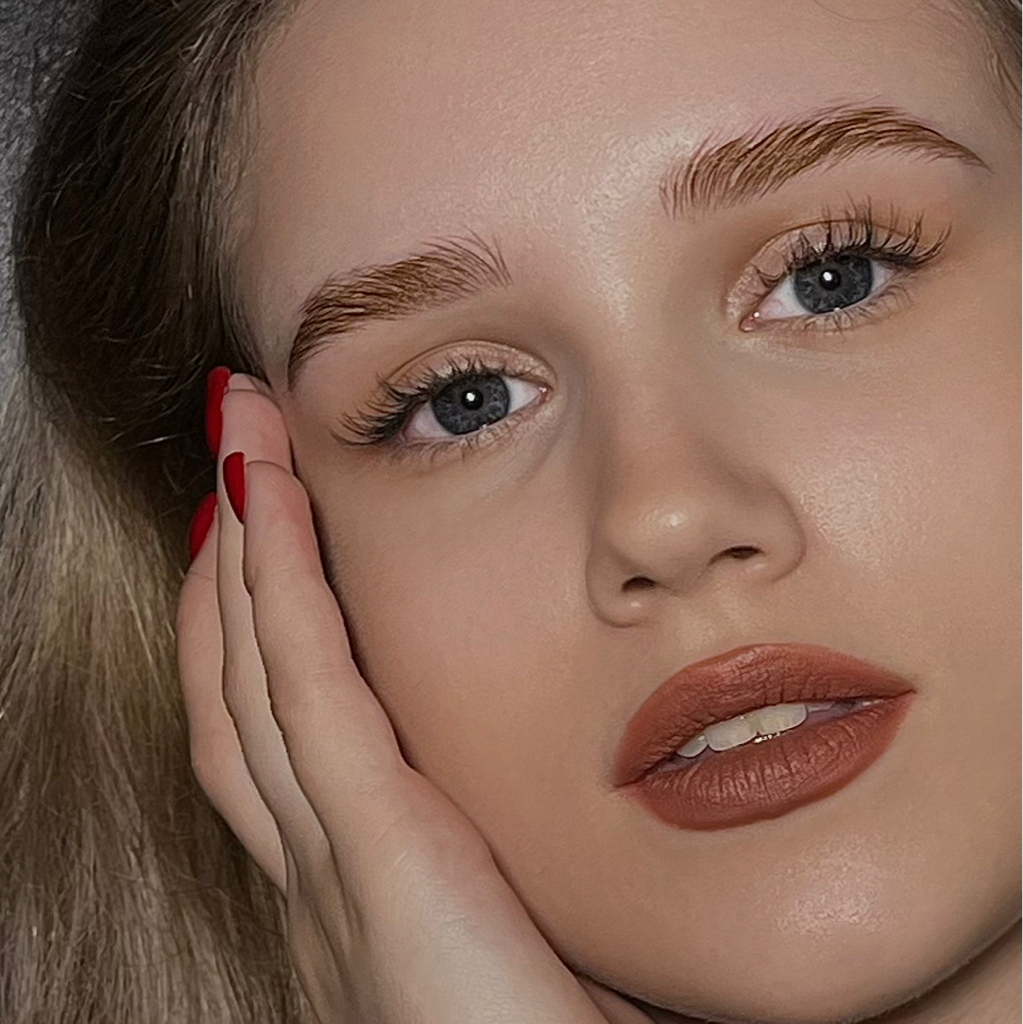 ламинирование бровей с окрашиванием или коррекцией