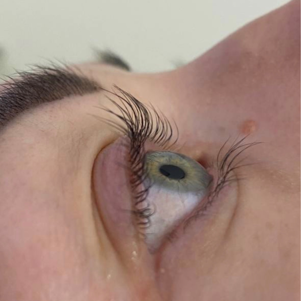 Ламинирование ресниц