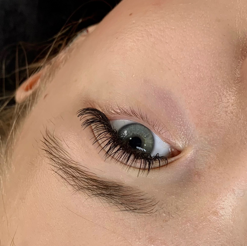 Наращивание ресниц 1,5D