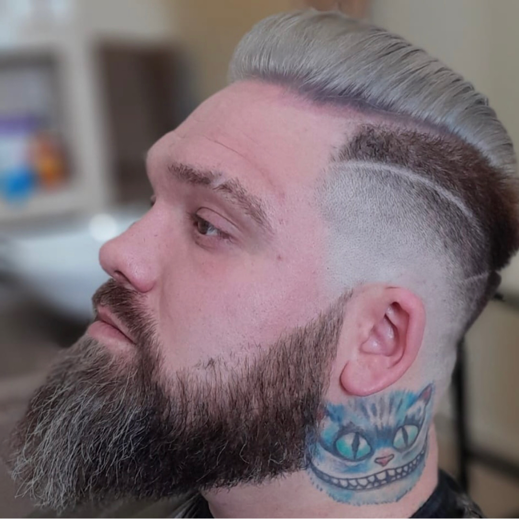 Стрижка бороды и усов