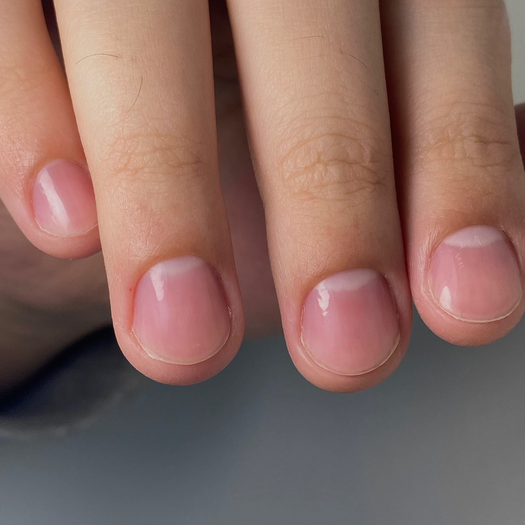 Маникюр с полировкой пилкой