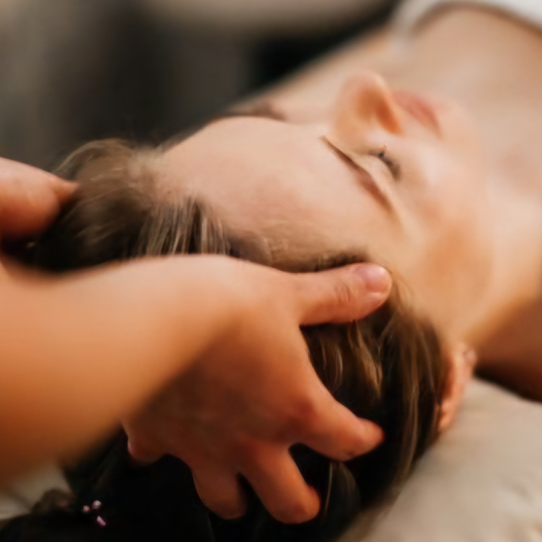 Массаж головы