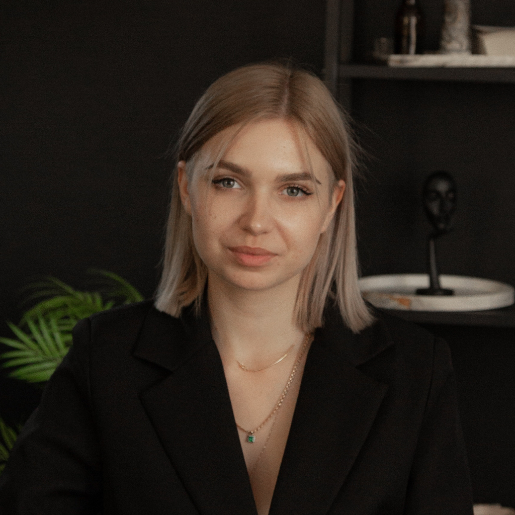 Бирюкова Виктория
