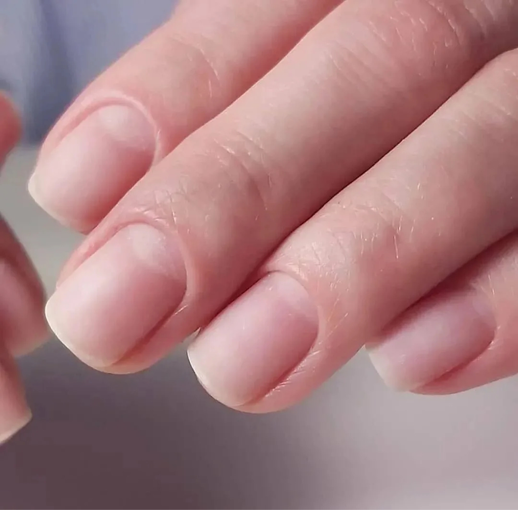 Маникюр без покрытия