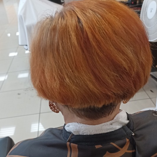 Окрашивание краской клиента