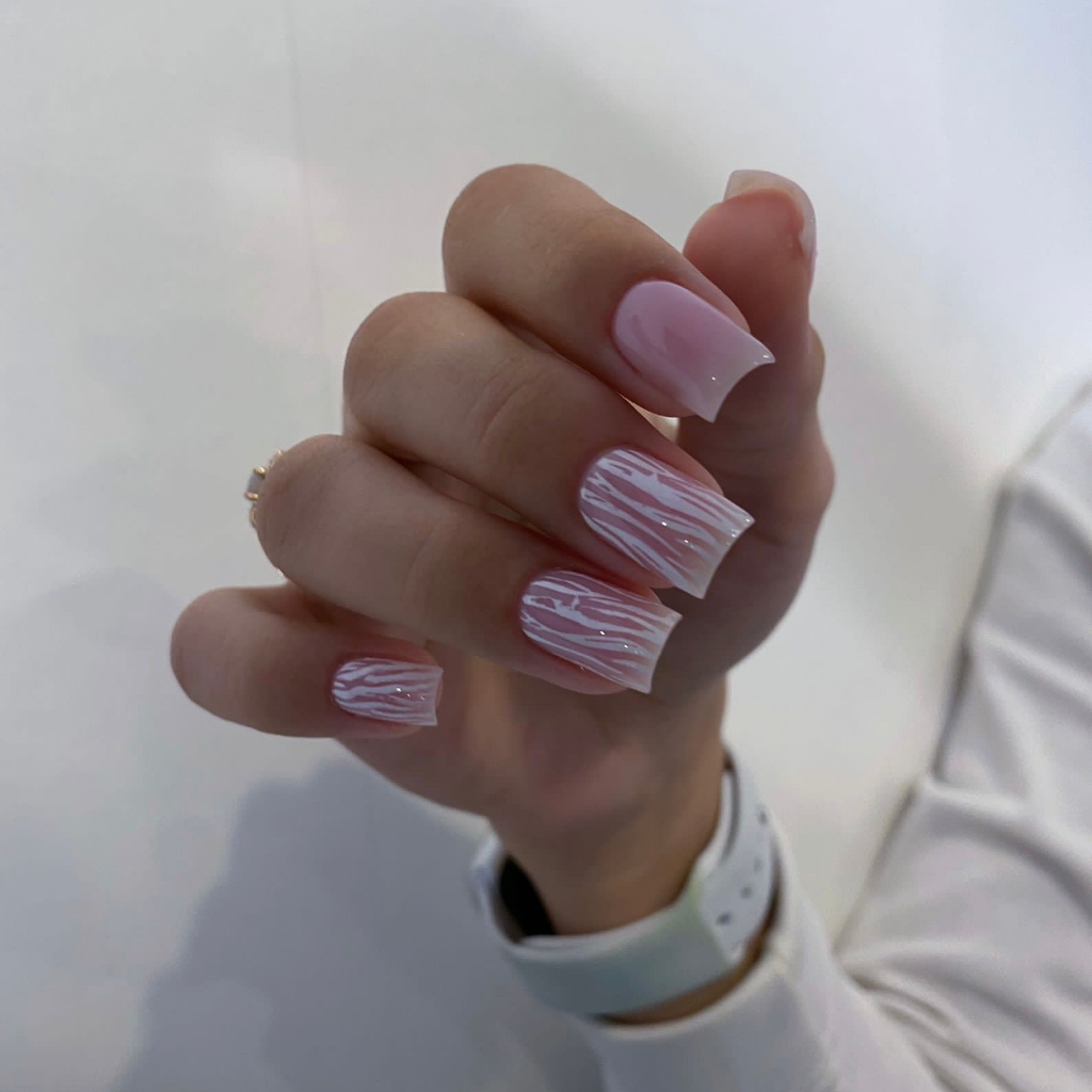 маникюр гель-лак(с укреплением)