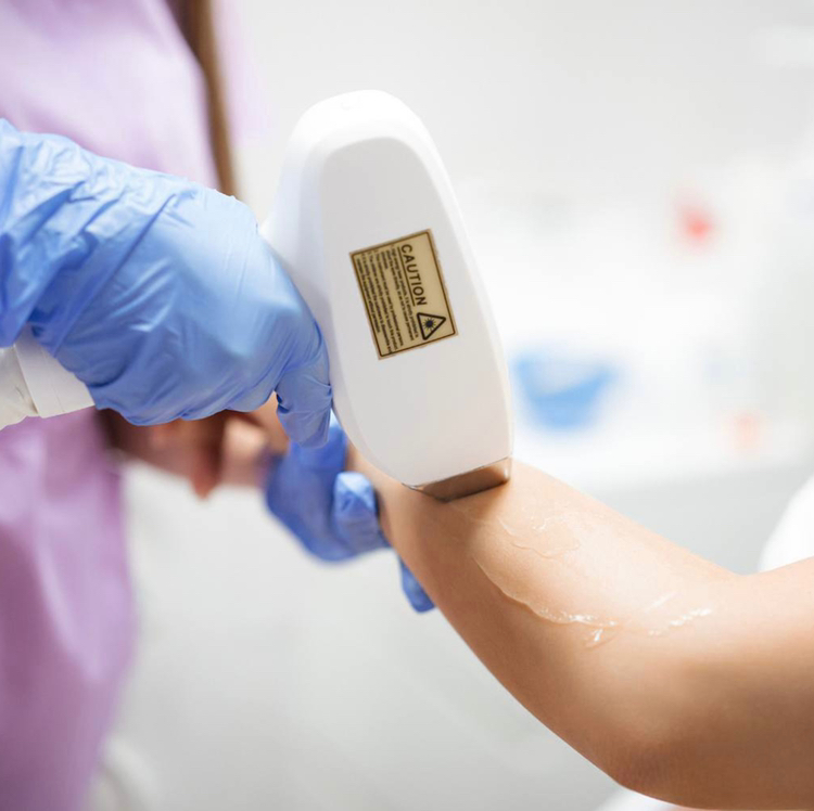 Руки до локтя