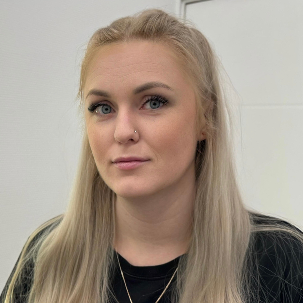 Рязанова Яна