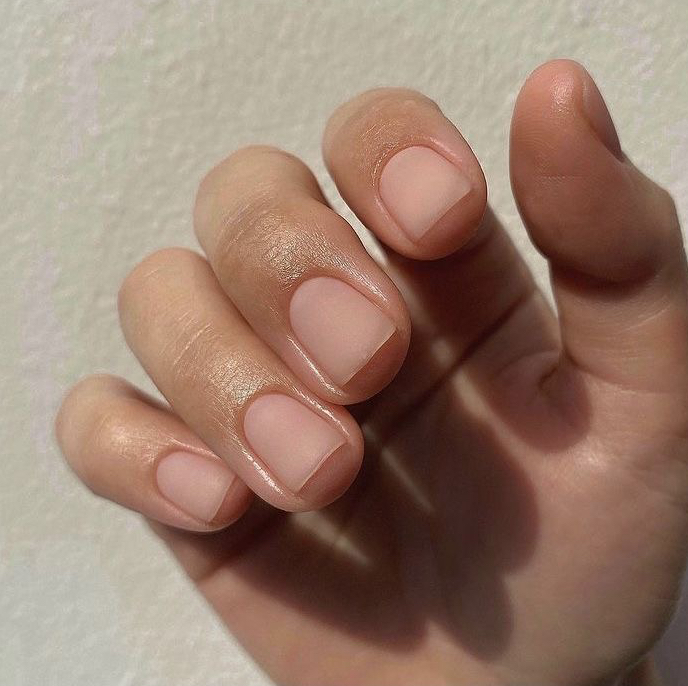 Маникюр без покрытия