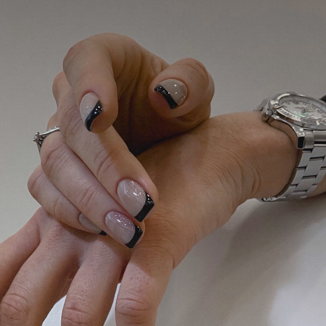 Маникюр с покрытием гель лак френч