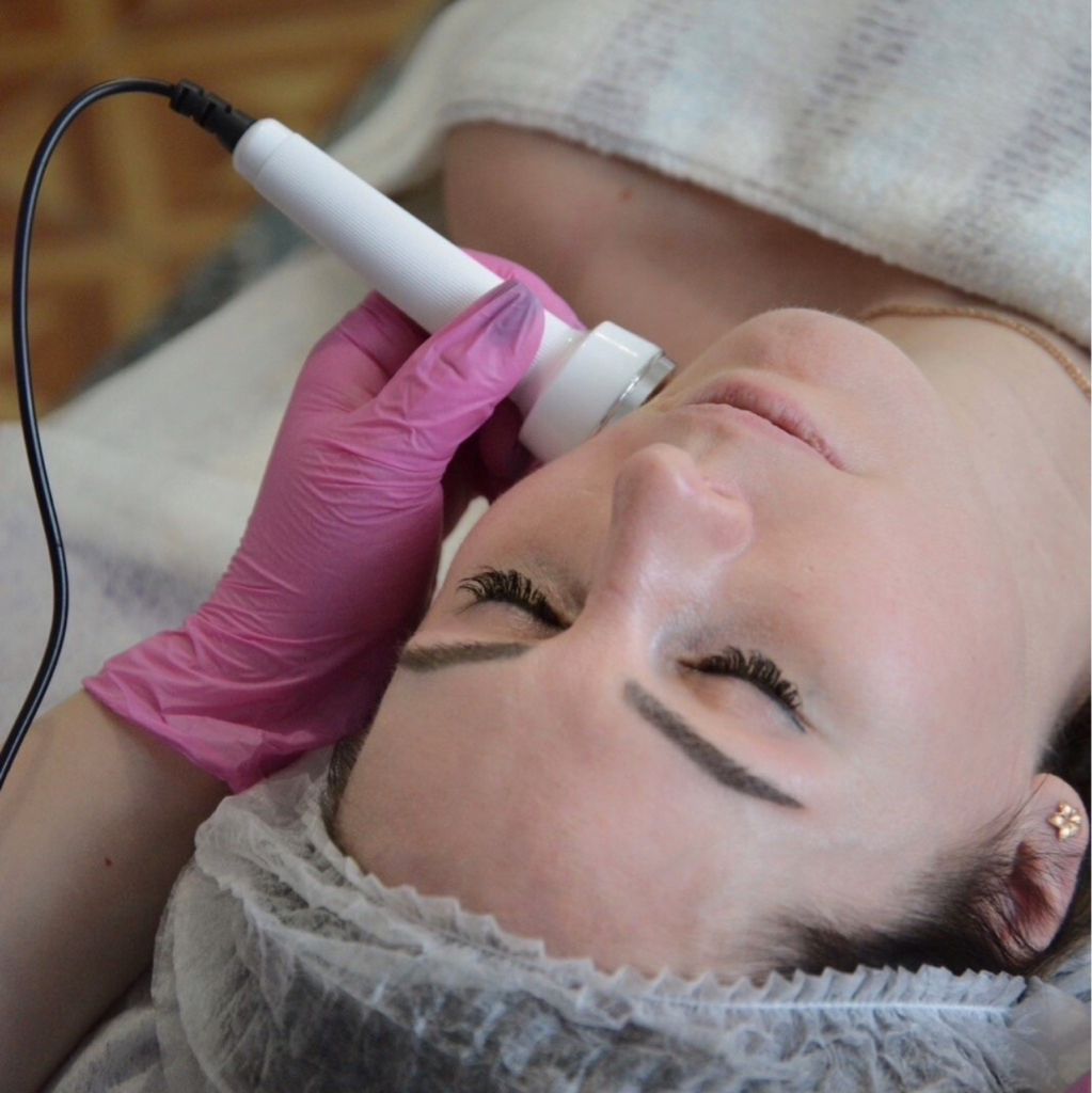 Ультразвуковой массаж лица