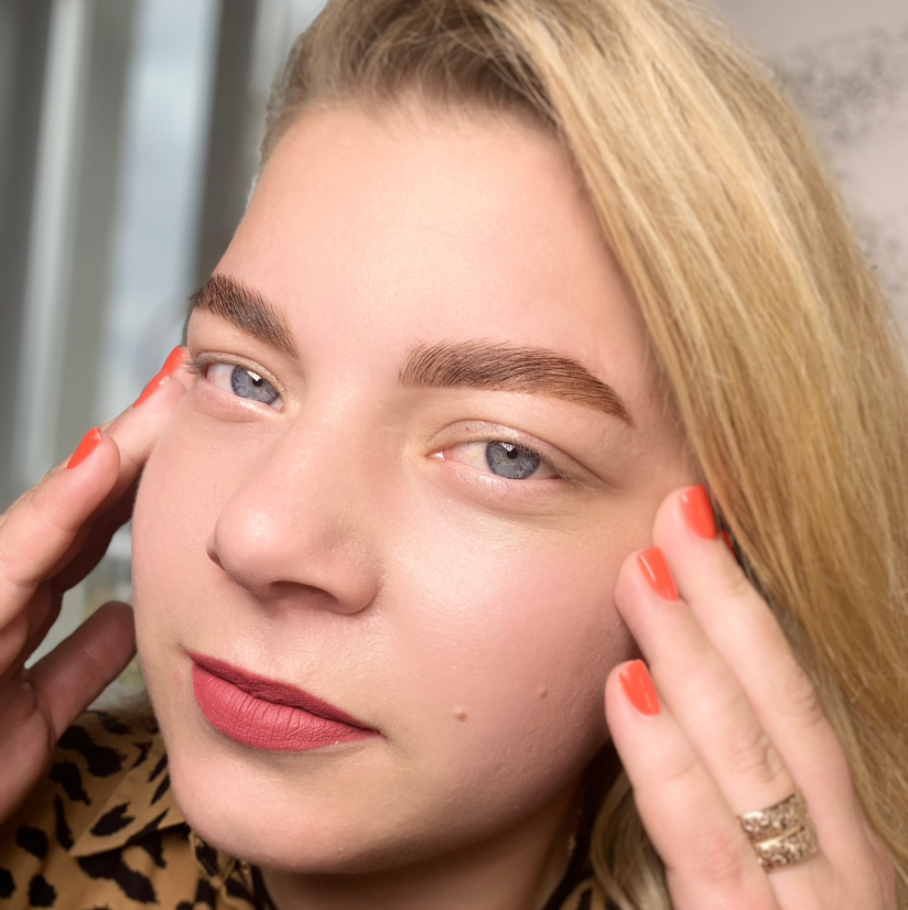 Ламінування брів