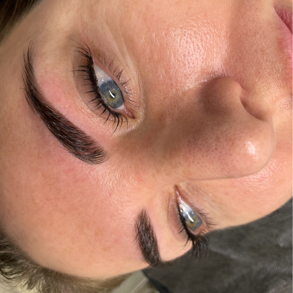 КОМПЛЕКС ламинирование ресниц и архитектура бровей