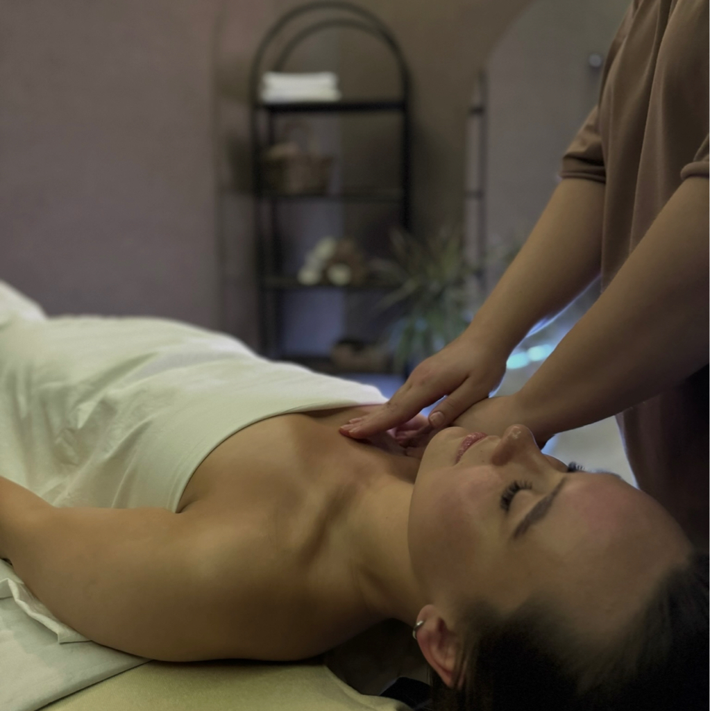 «Обновление души и тела» — 120 минут массажа (любая зона, интенсивность и техника)