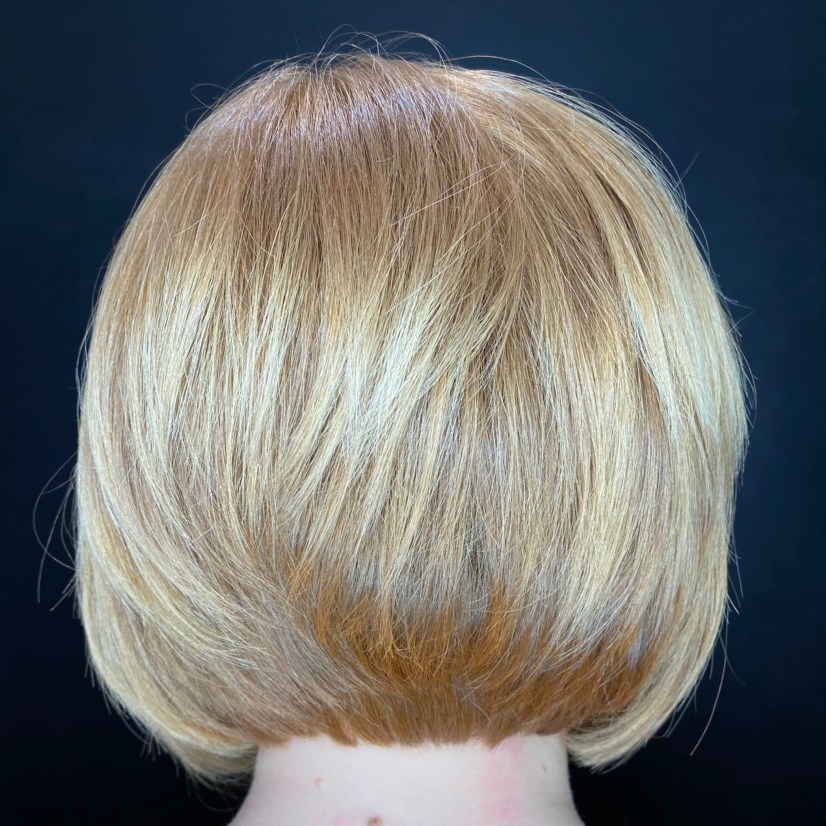 Мелирование  на короткие волосы до плеч