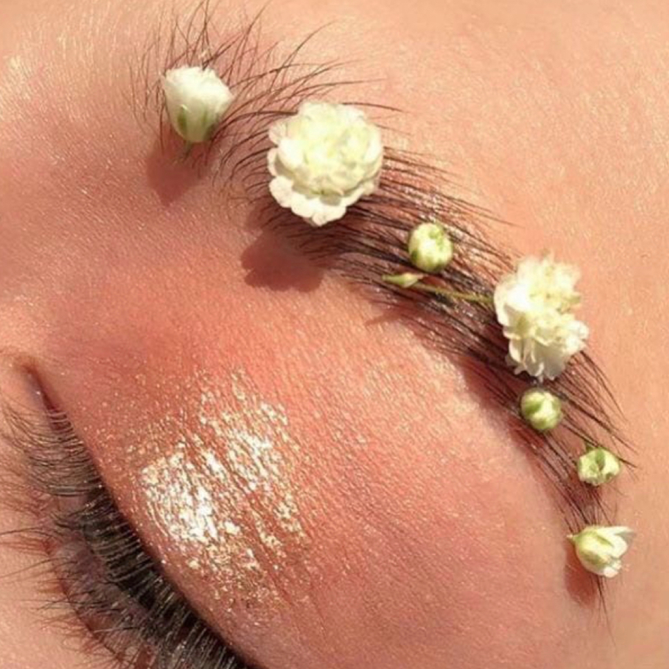 Комплекс 1 (коррекция бровей + окрашивание + ламинирование ресниц с окрашиванием и ботокс)