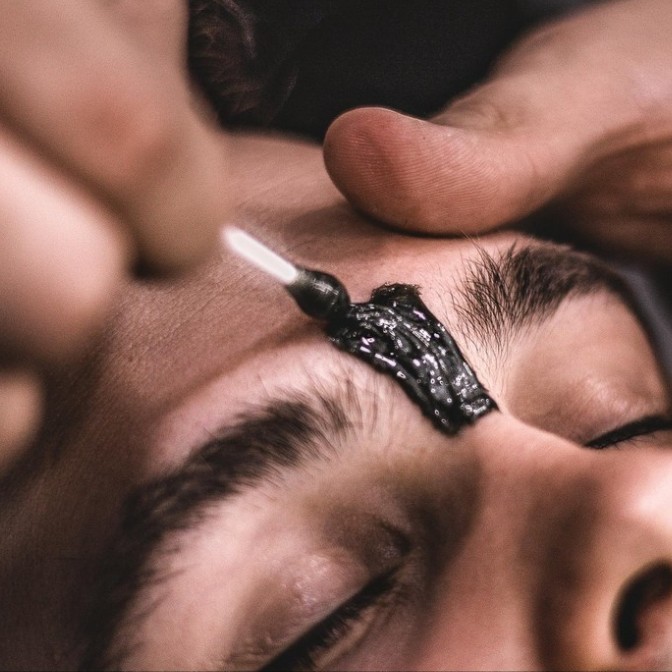 Удаление волос воском