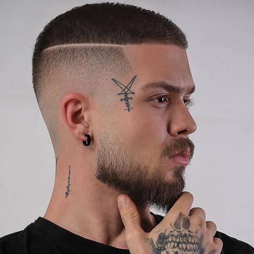 Мужская стрижка машинкой