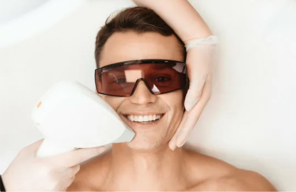 Эпиляция
Мужчины
Зоны
(подбородок, бакенбарды, щеки, ареолы, линия живота)
Цена за одну зону